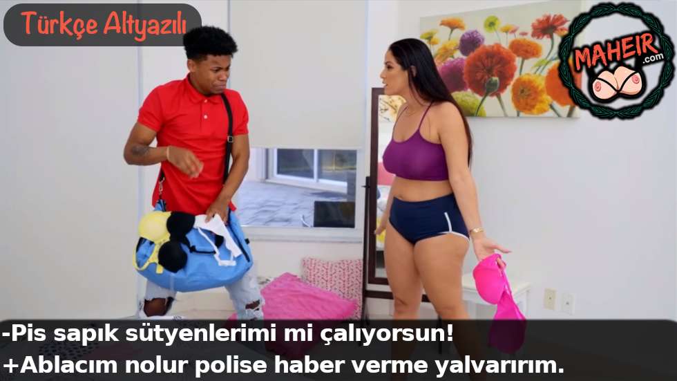 Mahallenin orospu çocuğu evlere girip sütyenleri çalıyor