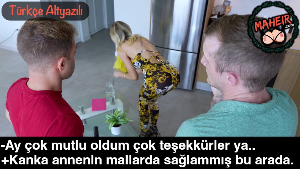 Anneler Gününde Arkadaşımın Annesine Çiçek Alıp Yavşadım