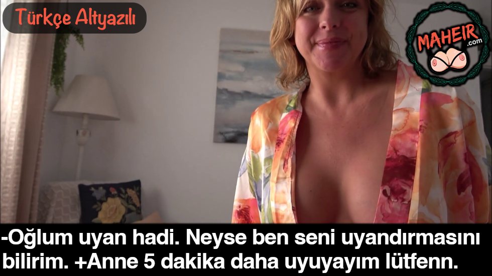 Annem Beni Uyandırmaya Gelmiş Memeleri Nerdeyse Ağzıma Girdi