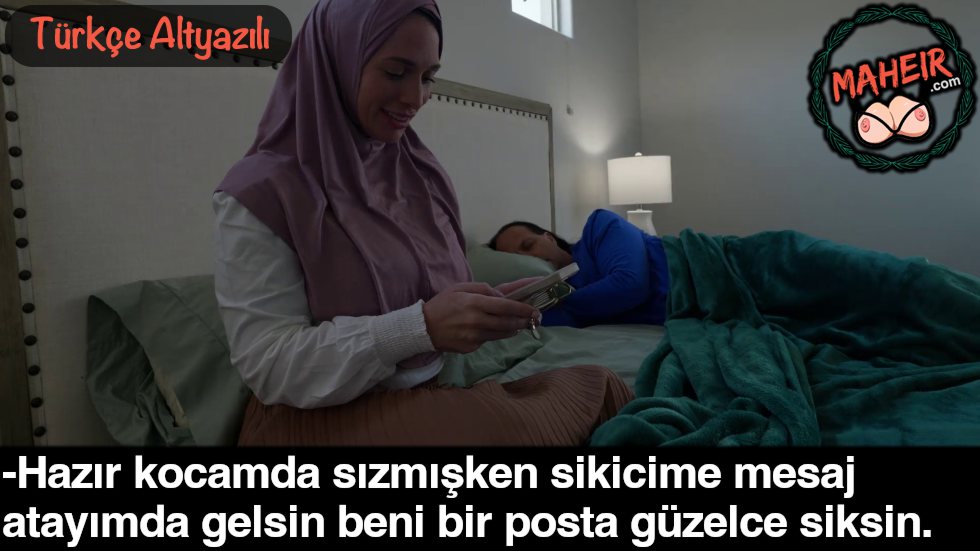 İlgisiz Kalan Türbanlı Kadın Yarak Arıyor Kocasını Aldatıyor